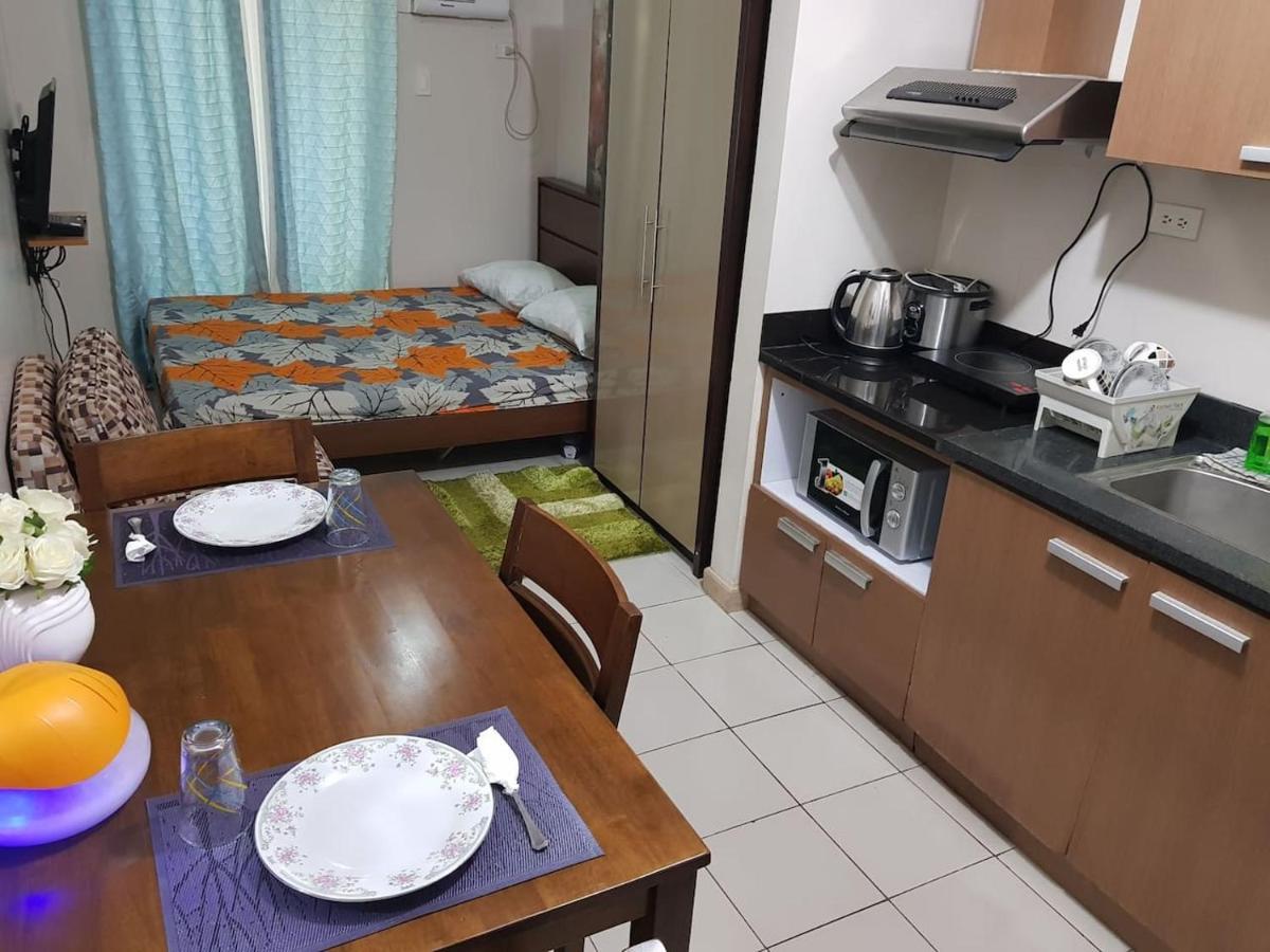 Heart Of The City Studio With Balcony Davao Экстерьер фото